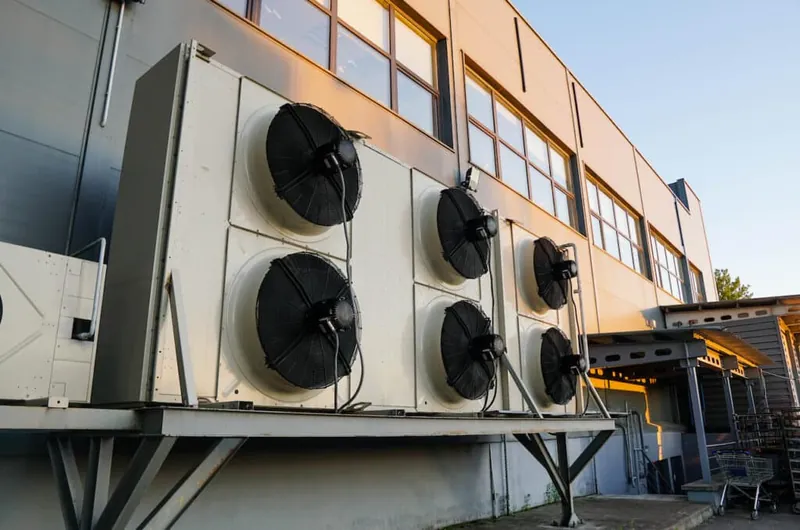Air-cooled chillers